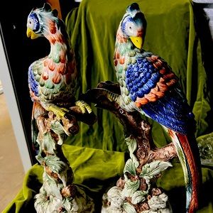 Vintage exotic tropical birds by Mottahedeh Williamsburg